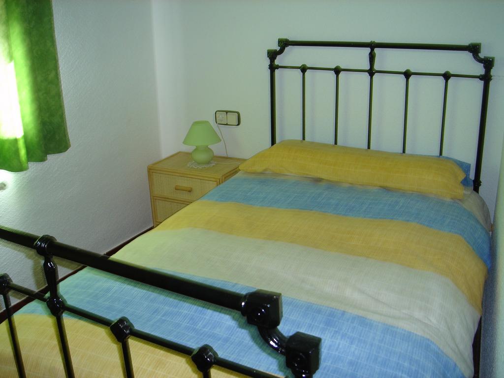 Apartamentos Serrano Ribatajada Exteriér fotografie