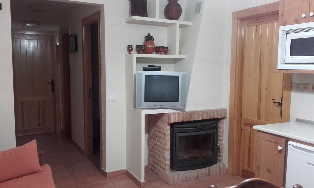 Apartamentos Serrano Ribatajada Exteriér fotografie